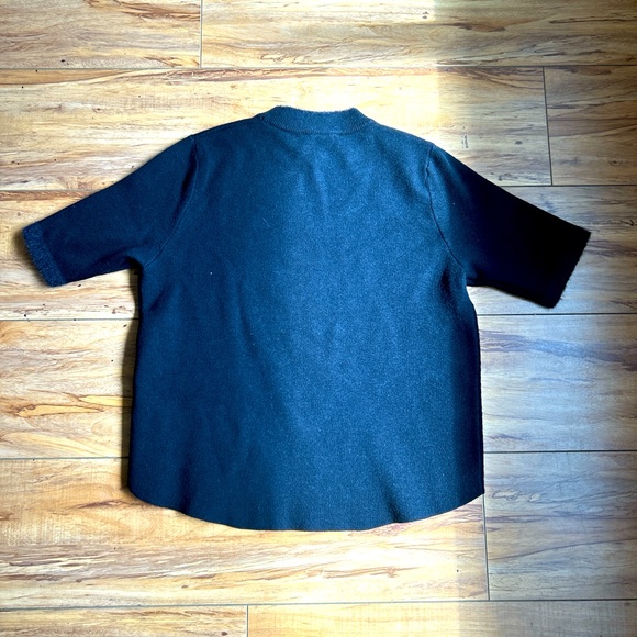 Zara Knit Sweater. - Picture 6 of 6